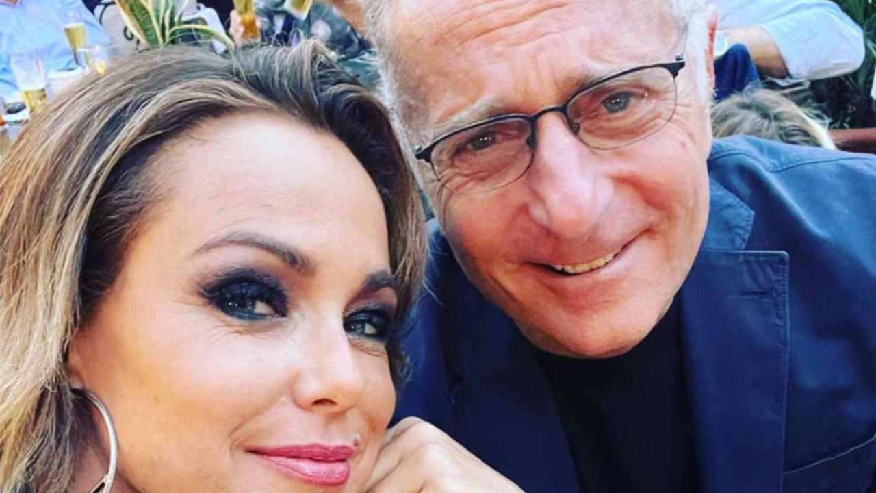 Sonia Bruganelli e Paolo Bonolis sempre più ai ferri corti? "Ci si incontra ogni tanto" 41 sonia bruganelli paolo bonolis