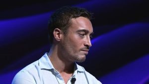 Niente Capodanno per Spinalbese al GF Vip: il gieffino è uscito dalla Casa