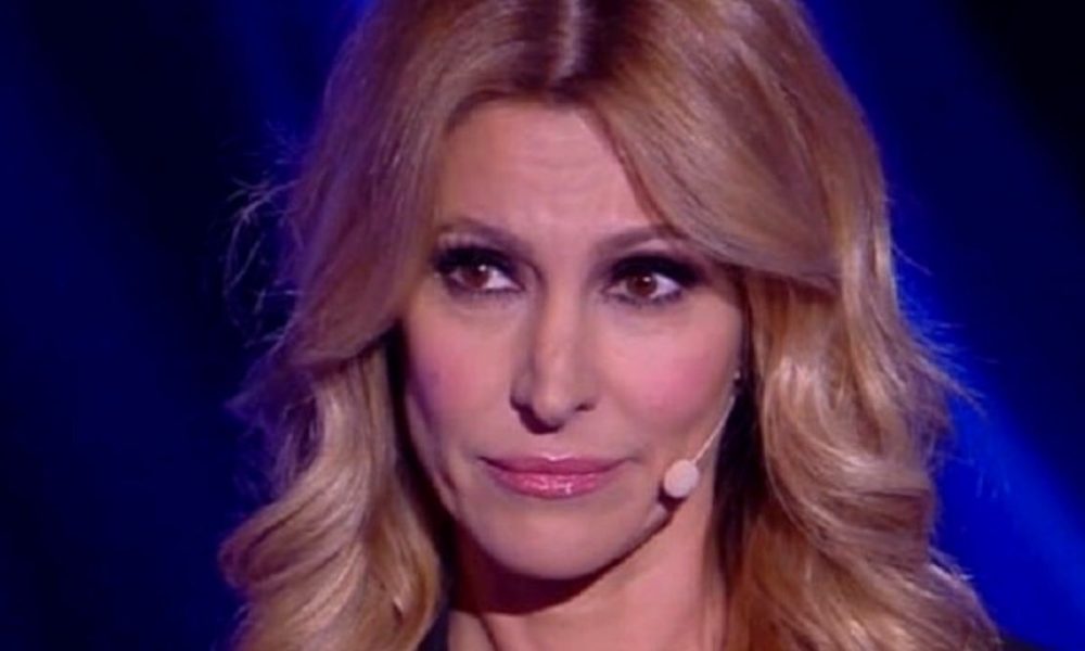 I Fatti Vostri, porta chiusa per Adriana Volpe: la Rai conferma Anna Falchi