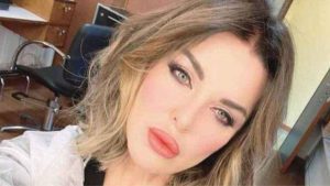 Alba Parietti confessa: “Molti giovanissimi ci provano con me”