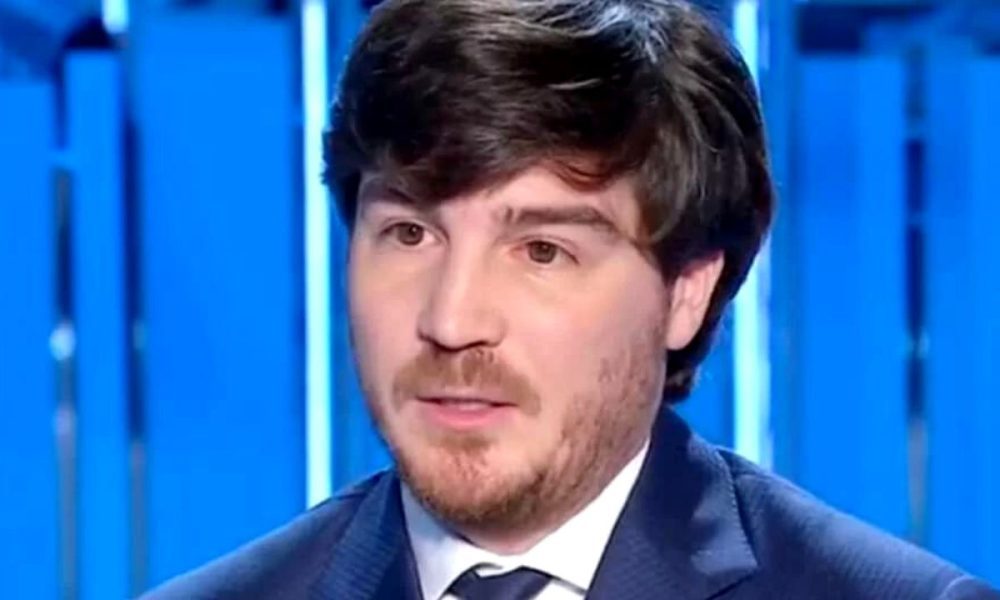 Andrea Piazzolla, pesanti accuse dall’ex: “Si dichiara indigente”
