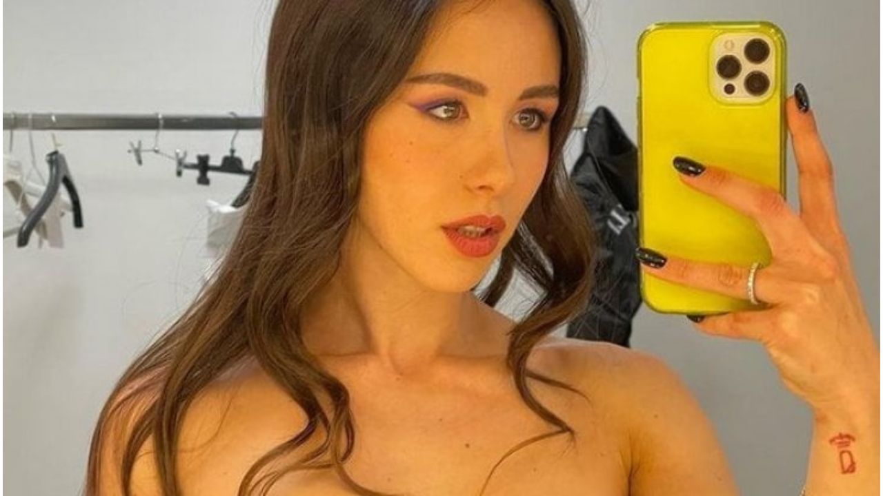 Macchina di famiglia per Aurora Ramazzotti: fiocco rosso sulla Audi 41 aurora ramazzotti macchina