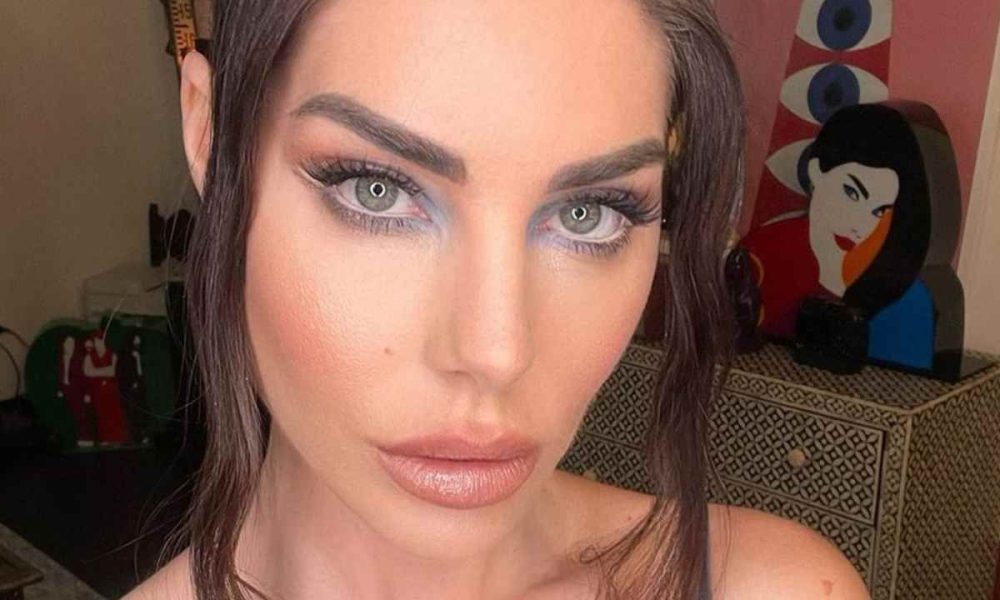 Bianca Atzei sempre più vicina al parto: “Sembra un sogno”