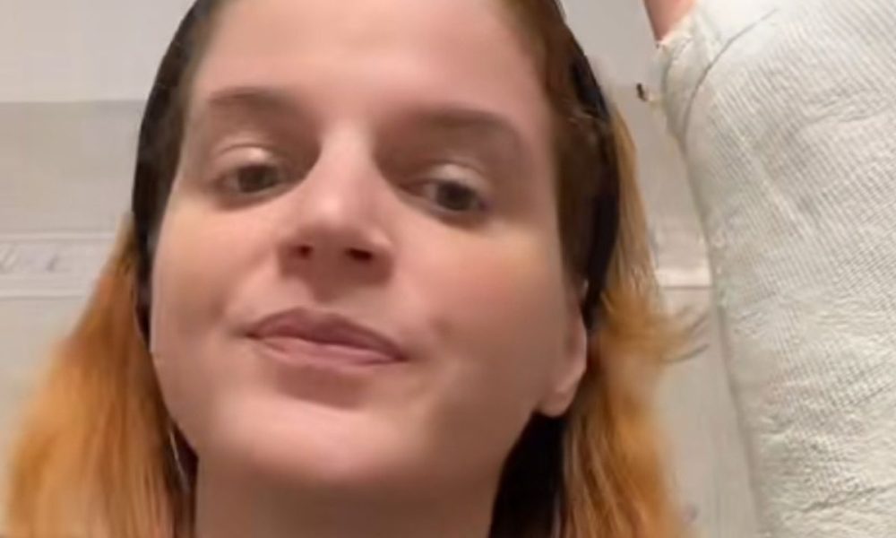 Chiara Galiazzo, insicurezze di fronte allo specchio: “Faccia di mer*a”