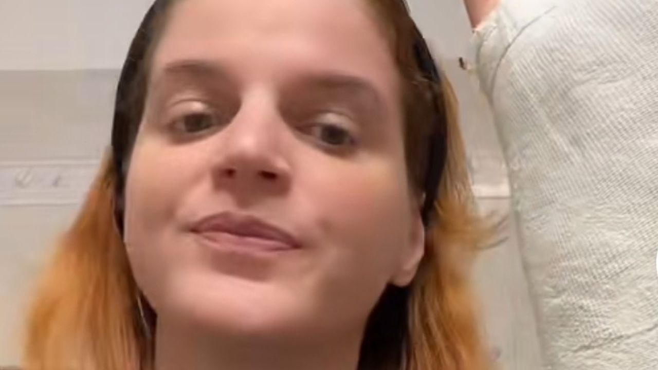 Chiara Galiazzo, insicurezze di fronte allo specchio: "Faccia di mer*a" 41 chiara galiazzo