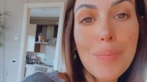 Paura per Claudia Dionigi: brutta emorragia dopo il parto