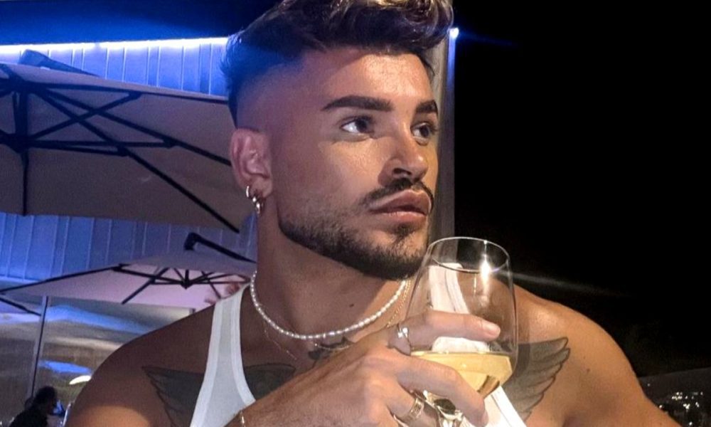 Cristian Imparato esce allo scoperto: il 2023 inizia con un nuovo amore