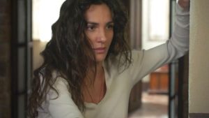 Lutto per Elena D’Amario: è morta la nonna dell’ex ballerina di Amici