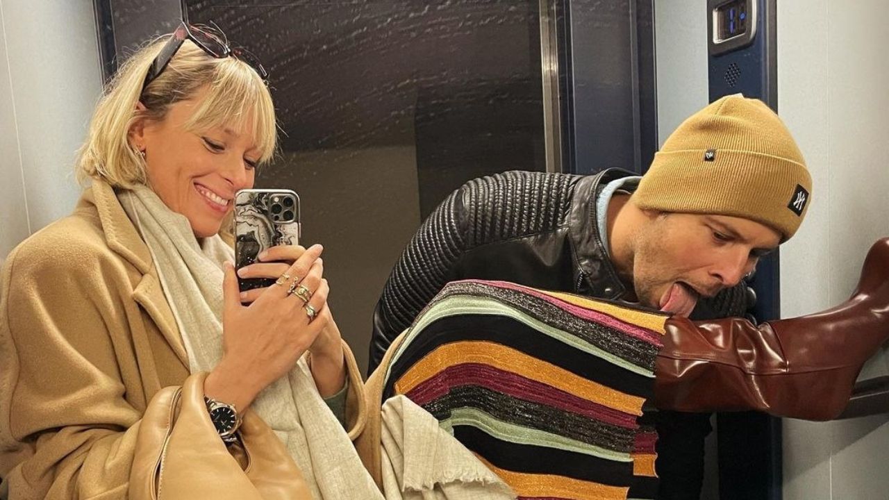 Federica Pellegrini: la foto in ascensore con Matteo Giunta fa arrabbiare i fan 41 federica pellegrini giunta
