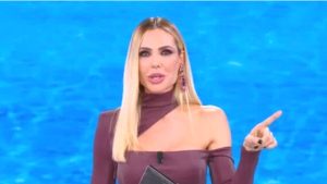 Isola dei Famosi, è tempo dei primi nomi: Marco Mazzoli e Paolo Noise nel cast