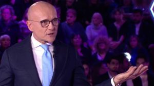 GF Vip, anche la mamma di un vippone si lamenta: “Che puntata inutile”