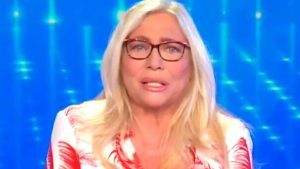 Mara Venier ha deciso: chi vuole al suo posto a Domenica In