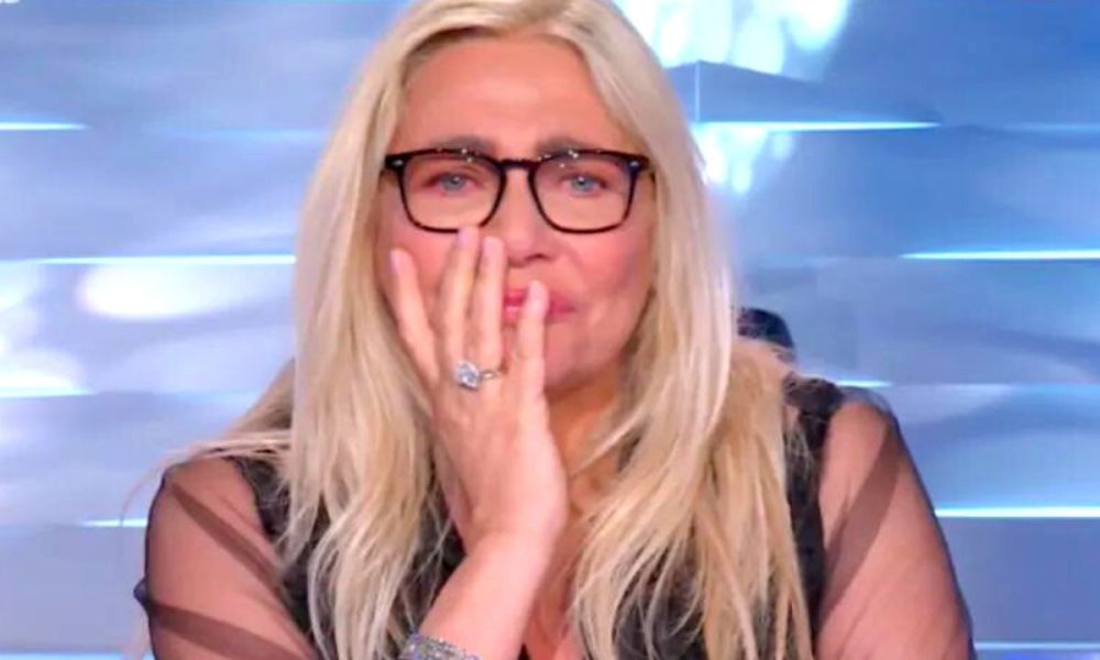 Mara Venier in lacrime a Domenica In durante un fuori onda