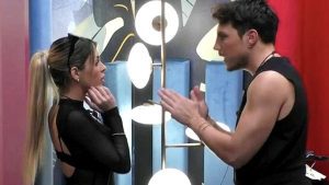 Daniele distrugge Oriana: “Sai quante ne trovo come te? Sei la regina delle false”