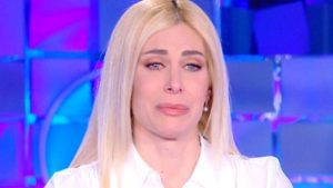 Paola Caruso in lacrime a Verissimo: il dramma del figlio Michele
