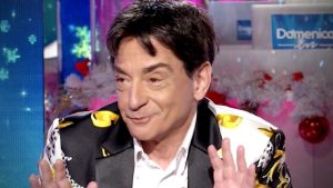 Paolo Fox spiega perché è single: “Nessuno mi si piglia, ma c’è un motivo”