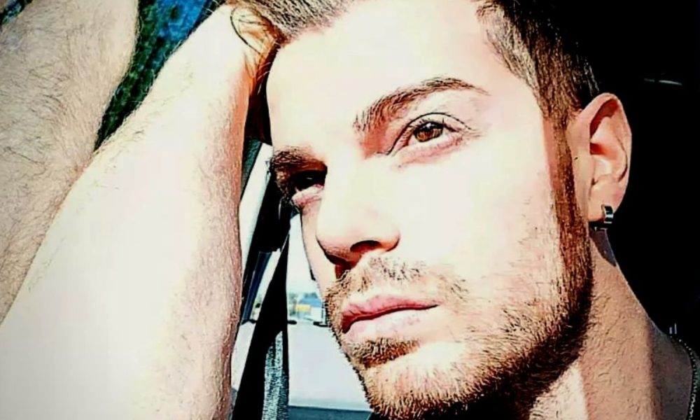Il dramma di Pasqualino, ex di Amici: “Una malattia mi ha preso il cervello”
