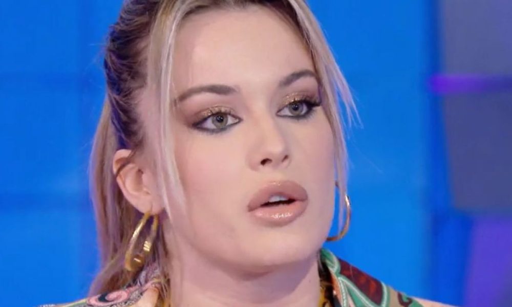 Sophie Codegoni, problemi durante la gravidanza: ricoverata in ospedale