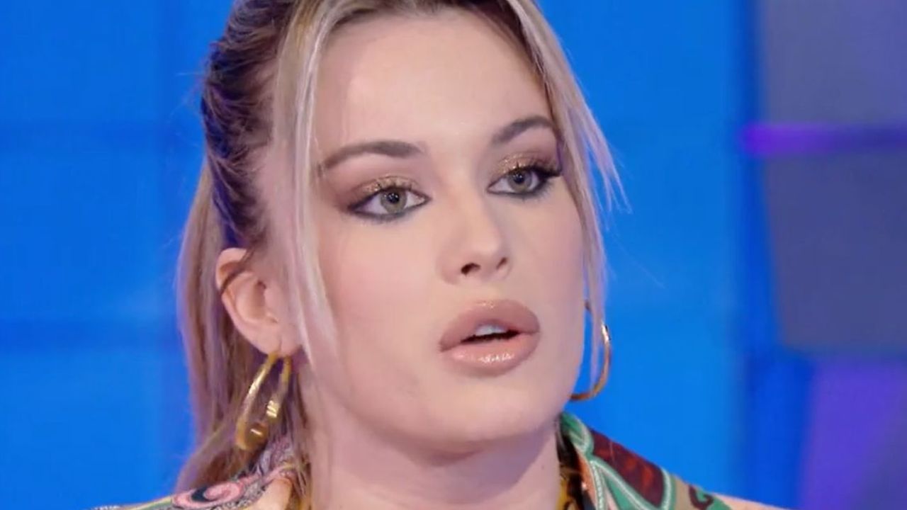 Sophie Codegoni, problemi durante la gravidanza: ricoverata in ospedale 41 sophie codegoni ospedale