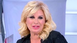 Tina Cipollari pronta al matrimonio con Ferrara già nel 2023