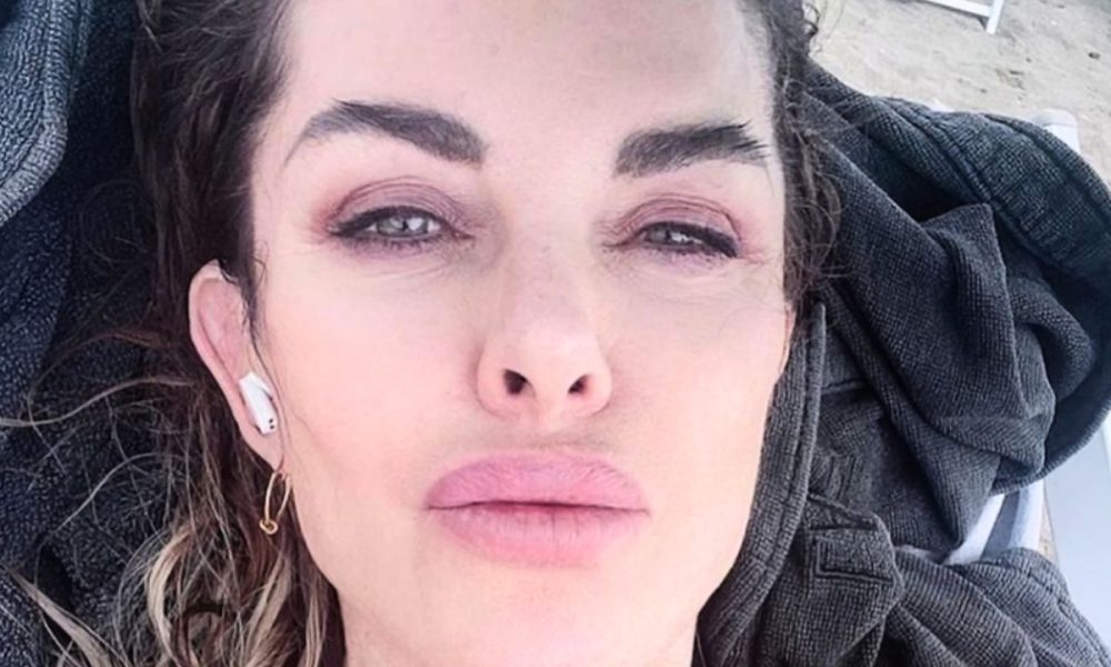 Alba Parietti fiera della sua età: “Sì, mi piaccio un casino”
