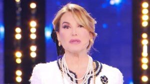 Barbara d’Urso fuori da La Pupa e il Secchione