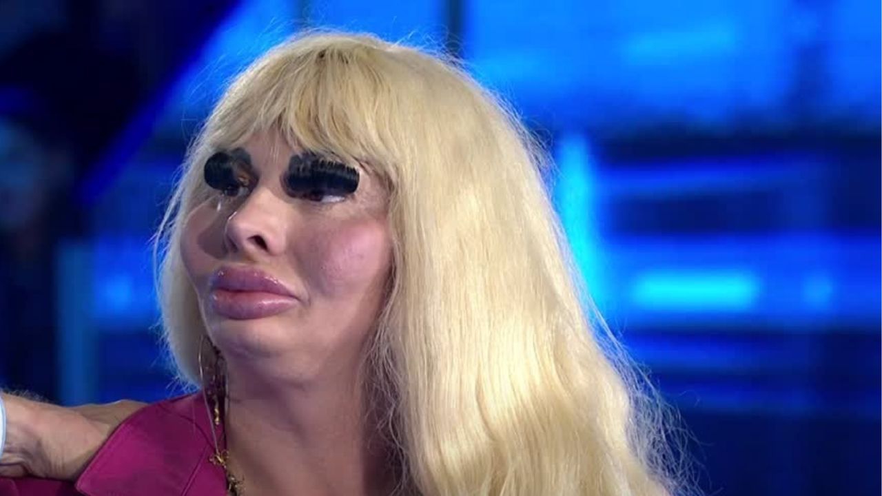 Elenoire Ferruzzi, pioggia di critiche: la foto senza veli su Instagram 41 elenoire ferruzzi instagram