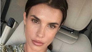 Elisabetta Canalis, la vita dopo il divorzio: la foto con mamma Bruna