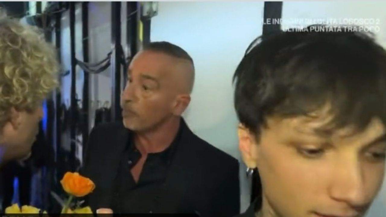 "Non c'era il gobbo, bravi", la sfuriata di Eros Ramazzotti dietro le quinte del Festival 41 eros ramazzotti festival