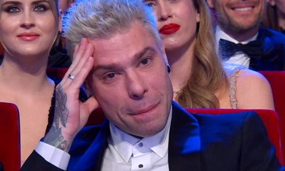 Fedez fermato dal bodyguard di Chiara Ferragni: “Non puoi entrare”