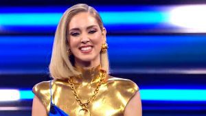 Striscia La Notizia, continua l’indagine su Sanremo: chiesto il contratto della Ferragni