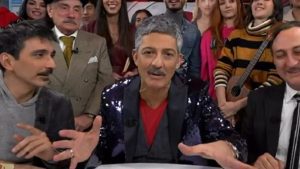 Zelesky, la parodia di Fiorello: “Vi libererò da Amadeus”