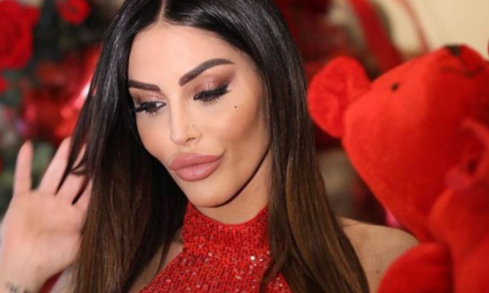 Guendalina Tavassi, caos e polemiche dopo la rissa: “Si sono ammazzate e accusano me”