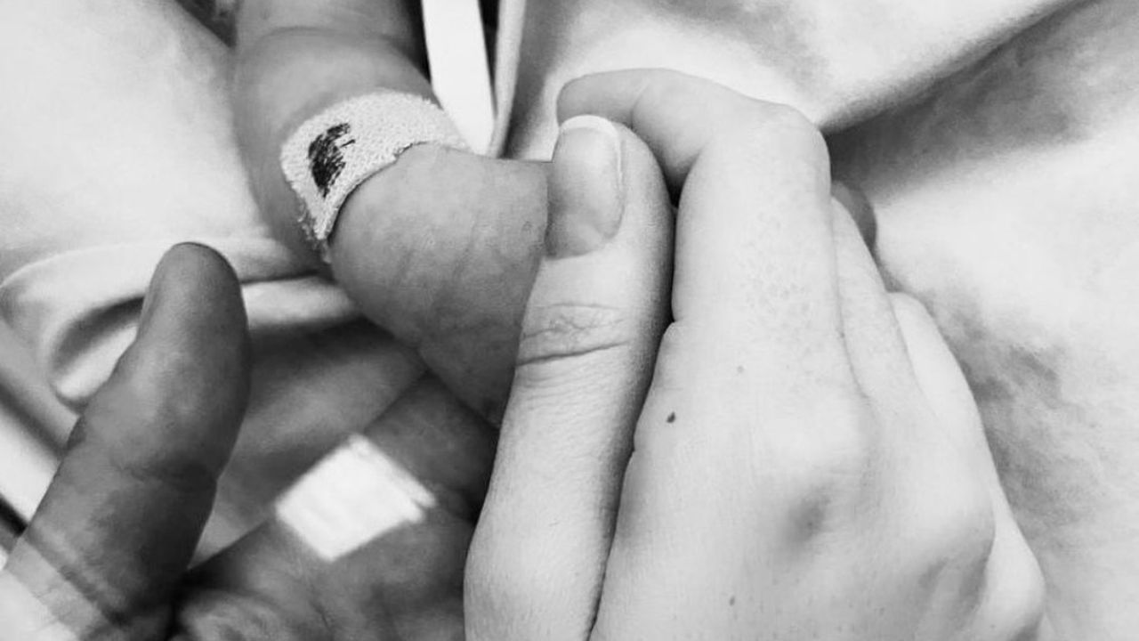 Luca Argentero è diventato papà per la seconda volta: è nato Noè Roberto 41 luca argentero figlio