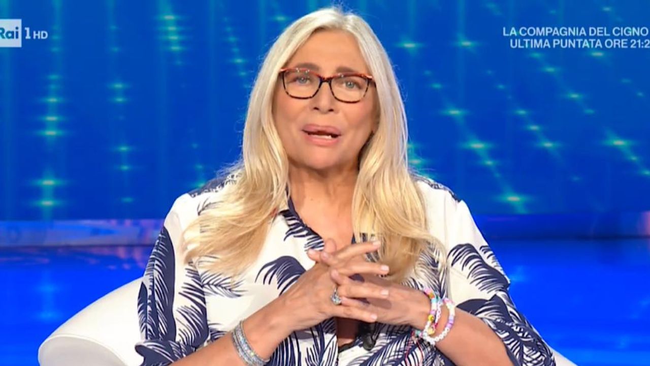 Mara Venier tende la mano a Blanco: "Vieni a scusarti a Domenica In" 41 mara venier blanco