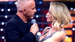 Michelle Hunziker ed Eros Ramazzotti: è pura emozione su Canale5