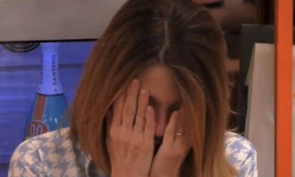 Lutto per Milena Miconi al GF Vip: l’attrice vuole abbandonare la Casa