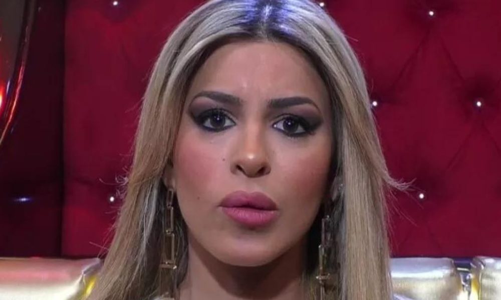 Oriana sgancia l’ennesima bomba: “Aveva il telefono”, caos al GF
