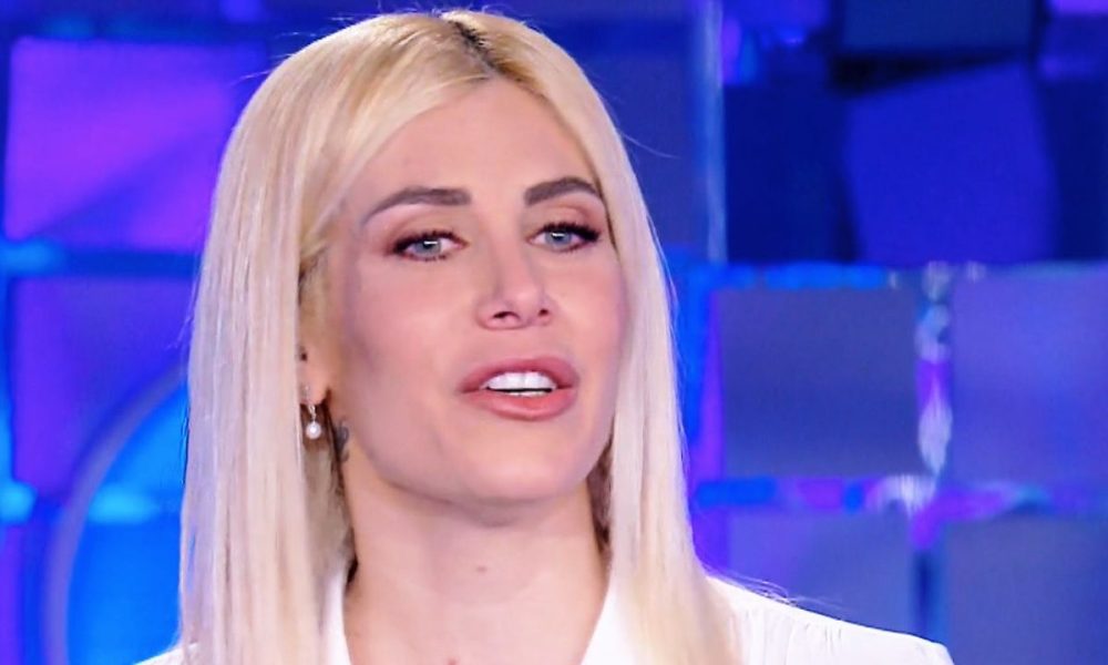 Paola Caruso, il figlio Michele di nuovo sulle sue gambe: gli scatti social