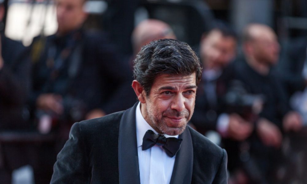 Pierfrancesco Favino si confessa: “Omosessuale? Ho voluto togliermi un dubbio”