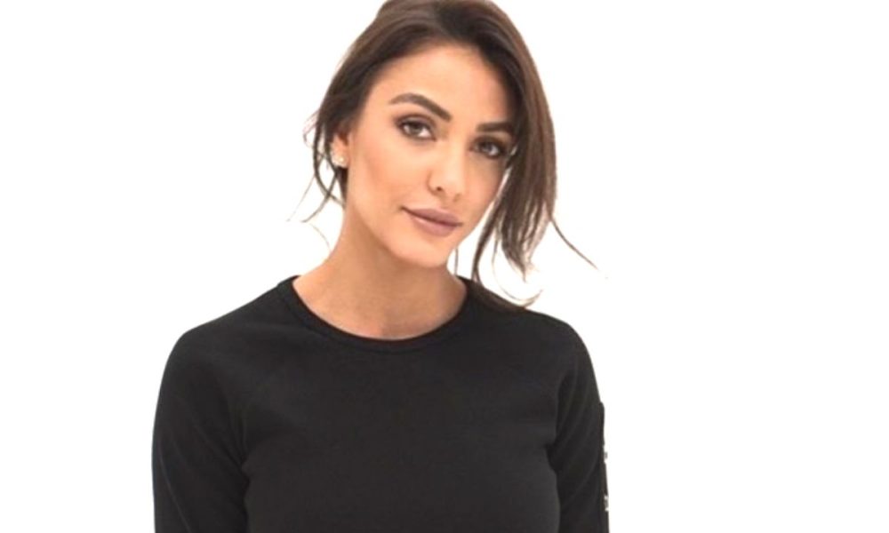 Selvaggia Roma: dopo il dramma torna alle origini e cambia nome
