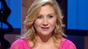 Serena Bortone a cuore aperto: “Un figlio? Mai capitato, non l’ho cercato”