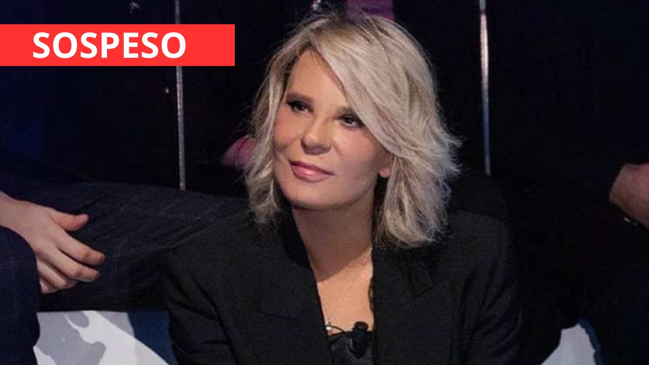 Uomini e Donne e Amici22 sospesi per tutta la settimana 41 Uomini e Donne Amici22 sospesi