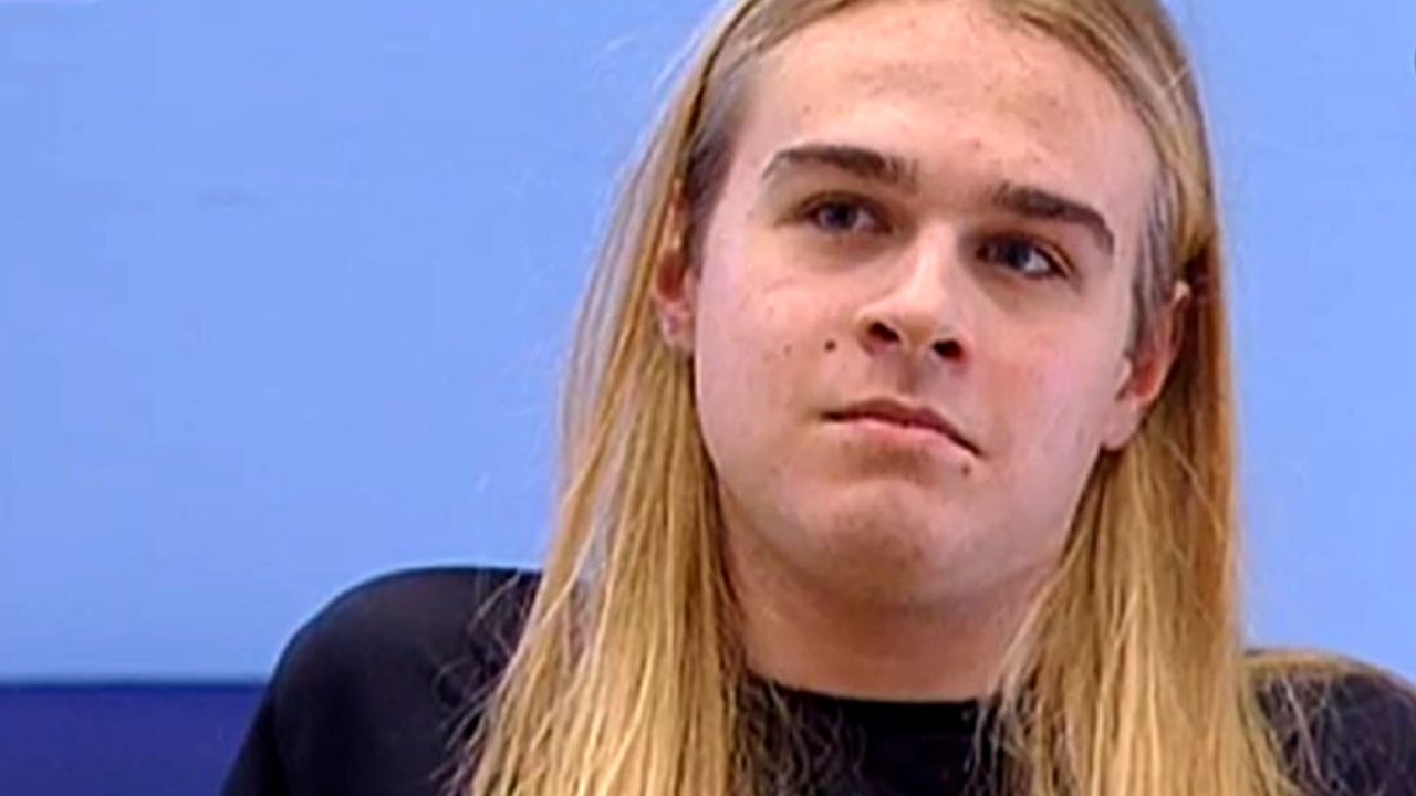 Amici, scoppia la lite tra due concorrenti: "Vaffanc*lo, ora ti faccio vedere io!" 41 Aaron Amici