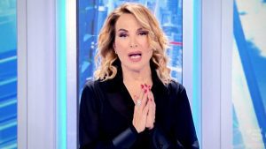 Barbara d’Urso tradita: “Avevi giurato che non l’avresti fatto”