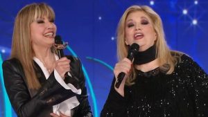 Il Cantante Mascherato, la gaffe di Iva Zanicchi: la cantante cita Cristiano Malgioglio