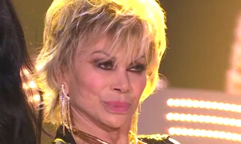 Carmen Russo “fatta fuori” dal GF Vip, e lei va ospite in Rai