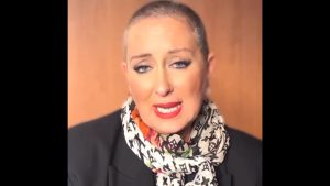 Carolyn Smith: “Ricomincio il percorso oncologico”, la lotta contro il tumore