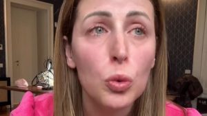 Clio Make Up in lacrime, lo sfogo contro il mondo social: “Tossicità”