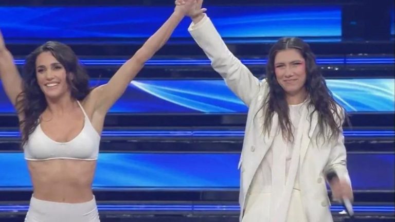 elena d'amario critiche
